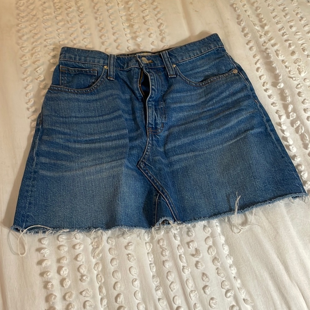 Madewell denim skirt, size 27